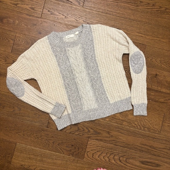 Sleeping On Snow Marie Cable Knit Sweater - Picture 2 of 9